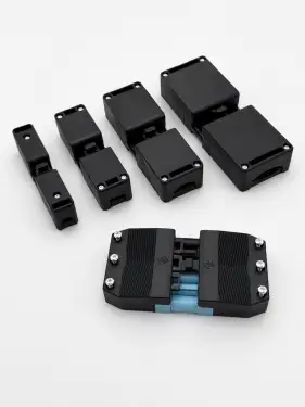 Click Here To Enlarge This Photo Of Black MET Connector 20A &lpar;Various&rpar;